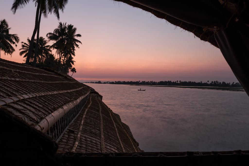 Xandari Riverscapes Alappuzha Esterno foto